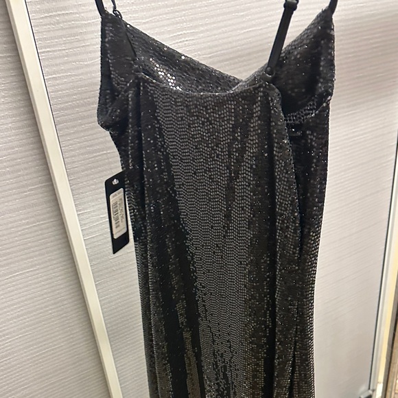 Bebe COWL NECK SHIMMER MAXI DRESS - Picture 7 of 7